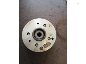 Gebruikte Nokkenas Tandwiel Hyundai i20 1.2i 16V Prijs op aanvraag aangeboden door Bongers Auto-Onderdelen Zeeland