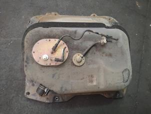 Gebruikte Tank Mazda MX-5 Prijs op aanvraag aangeboden door Bongers Auto-Onderdelen Zeeland