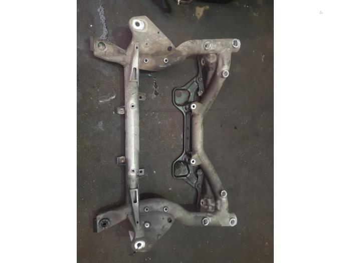 Gebruikte Subframe Mercedes C Estate (S204) 2.2 C-220 CDI 16V BlueEfficiency Prijs op aanvraag aangeboden door Bongers Auto-Onderdelen Zeeland