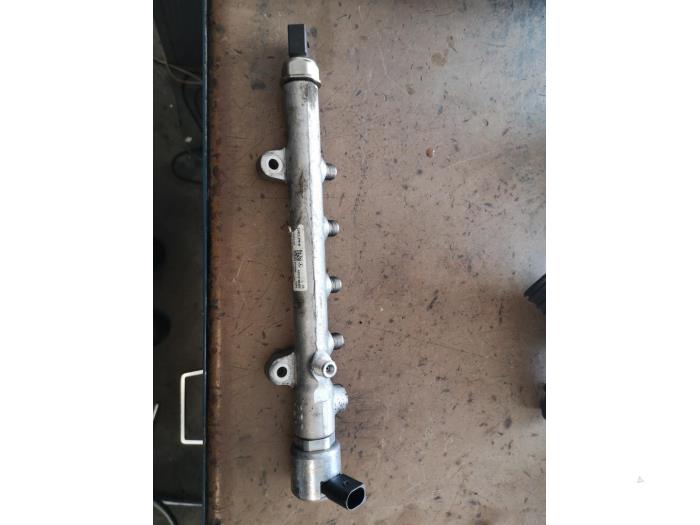 Gebruikte Injector brug Mercedes E Estate (S212) E-200 CDI 16V BlueEfficiency,BlueTEC Prijs op aanvraag aangeboden door Bongers Auto-Onderdelen Zeeland
