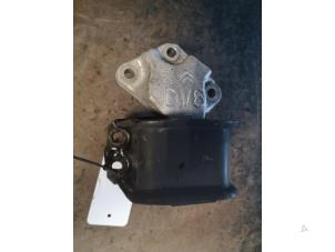 Gebruikte Motorrubber Peugeot 308 (4A/C) 1.6 HDi Prijs op aanvraag aangeboden door Bongers Auto-Onderdelen Zeeland