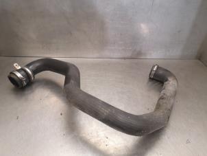 Gebruikte Intercooler Slang Renault Trafic Prijs op aanvraag aangeboden door Bongers Auto-Onderdelen Zeeland