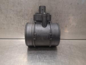 Gebruikte Luchtmassameter Opel Corsa E 1.3 CDTi 16V ecoFLEX Prijs op aanvraag aangeboden door Bongers Auto-Onderdelen Zeeland