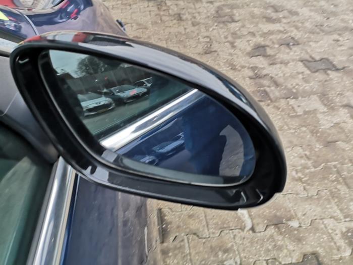 Buitenspiegel rechts van een Volkswagen Golf VI Variant (AJ5/1KA) 1.6 TDI 16V 105 2012