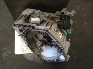 Gebruikte Versnellingsbak Renault Megane III Grandtour (KZ) 1.5 dCi 110 Prijs op aanvraag aangeboden door Bongers Auto-Onderdelen Zeeland