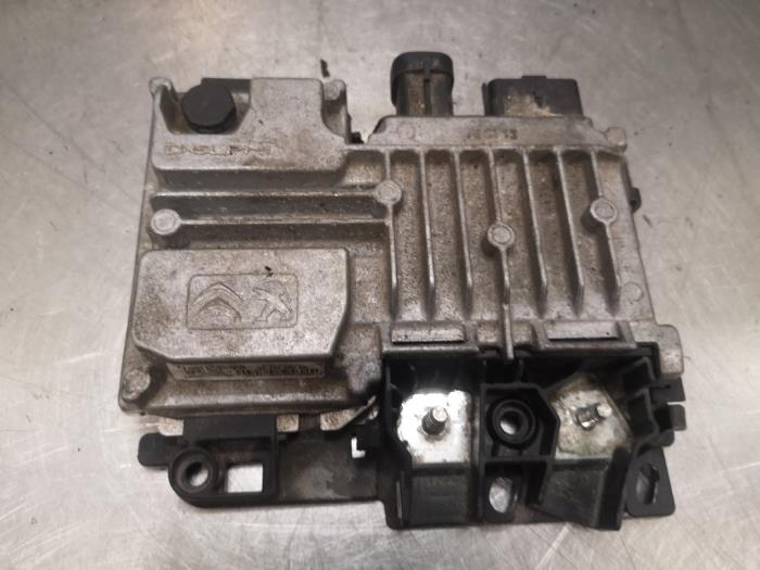 Gebruikte Start/Stop computer Citroen C3 (SC) 1.2 VTi 82 12V Prijs op aanvraag aangeboden door Bongers Auto-Onderdelen Zeeland