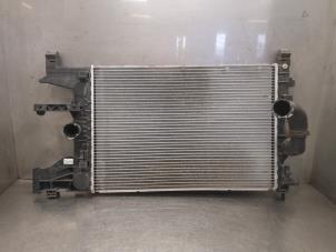 Gebruikte Radiateur Chevrolet Orlando (YYM/YYW) 1.8 16V VVT Prijs op aanvraag aangeboden door Bongers Auto-Onderdelen Zeeland
