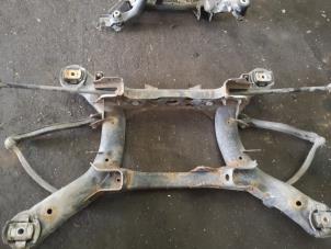 Gebruikte Subframe Mercedes ML II (164/4JG) 3.5 350 4-Matic V6 24V Prijs op aanvraag aangeboden door Bongers Auto-Onderdelen Zeeland