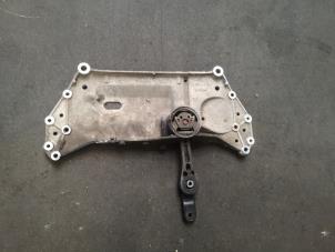 Gebruikte Subframe Volkswagen Touran (1T1/T2) 1.9 TDI 105 Euro 3 Prijs op aanvraag aangeboden door Bongers Auto-Onderdelen Zeeland
