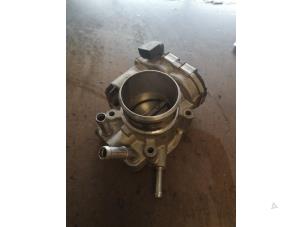 Gebruikte Gasklephuis Hyundai i30 Coupe (GDHB3) 1.4 16V Prijs op aanvraag aangeboden door Bongers Auto-Onderdelen Zeeland