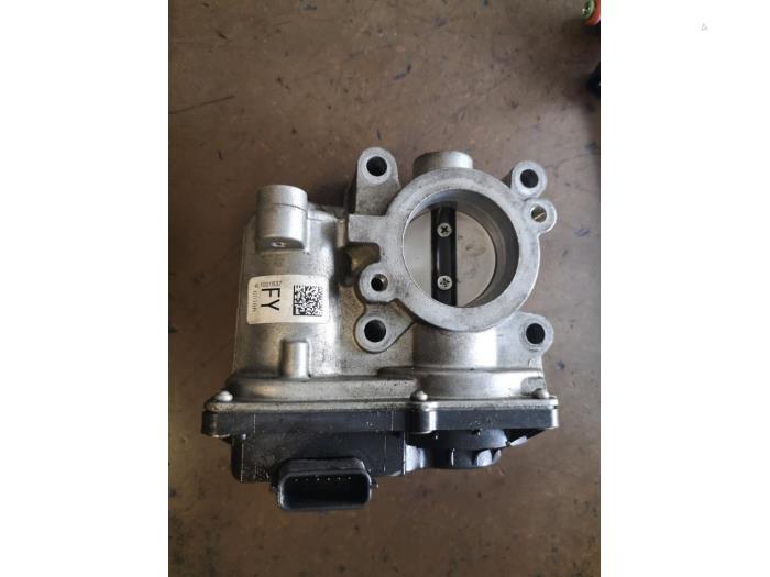 Gasklephuis Nissan Qashqai (J11), 2013 / 2021 1.2 DIG-T 16V, SUV, Benzine, 1.197cc, 85kW (116pk), FWD, HRA2DDT, 2013-11 / 2018-08, J11D (Gebruikt)