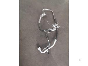 Gebruikte Airco Leiding Opel Corsa D 1.3 CDTi 16V ecoFLEX Prijs op aanvraag aangeboden door Bongers Auto-Onderdelen Zeeland