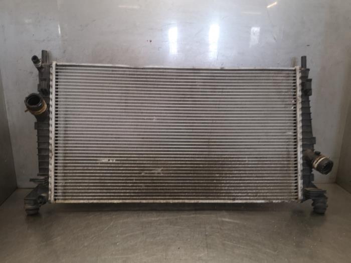 Gebruikte Radiateur Ford C-Max (DM2) 1.6 16V Prijs op aanvraag aangeboden door Bongers Auto-Onderdelen Zeeland