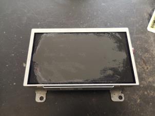 Gebruikte Display Interieur Mini Mini Open (R57) 2.0 Cooper D 16V Prijs op aanvraag aangeboden door Bongers Auto-Onderdelen Zeeland