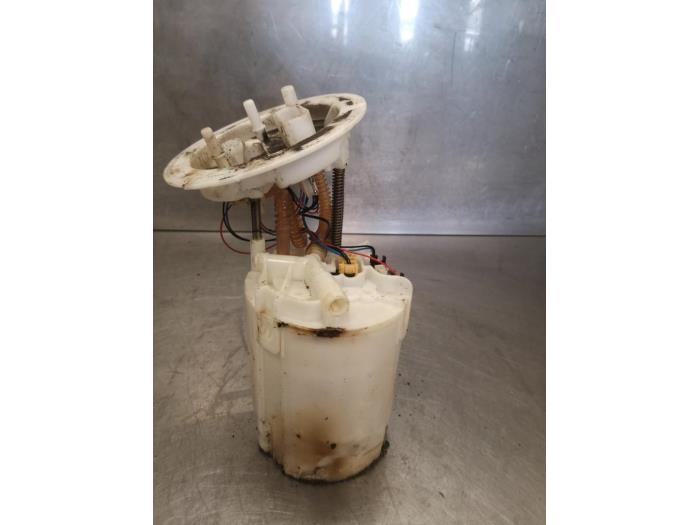 Gebruikte Tank element Pomp Audi A5 Quattro (B8C/S) 3.0 TDI V6 24V Prijs op aanvraag aangeboden door Bongers Auto-Onderdelen Zeeland