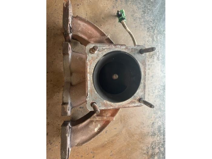 Uitlaatspruitstuk van een Peugeot 1007 2006