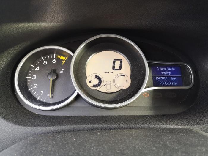 Gebruikte Motor Renault Megane III Berline (BZ) 1.6 16V Prijs op aanvraag aangeboden door Bongers Auto-Onderdelen Zeeland