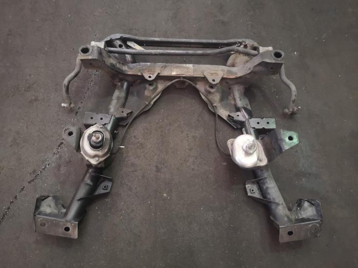 Gebruikte Subframe BMW X3 (E83) 3.0d 24V Prijs op aanvraag aangeboden door Bongers Auto-Onderdelen Zeeland