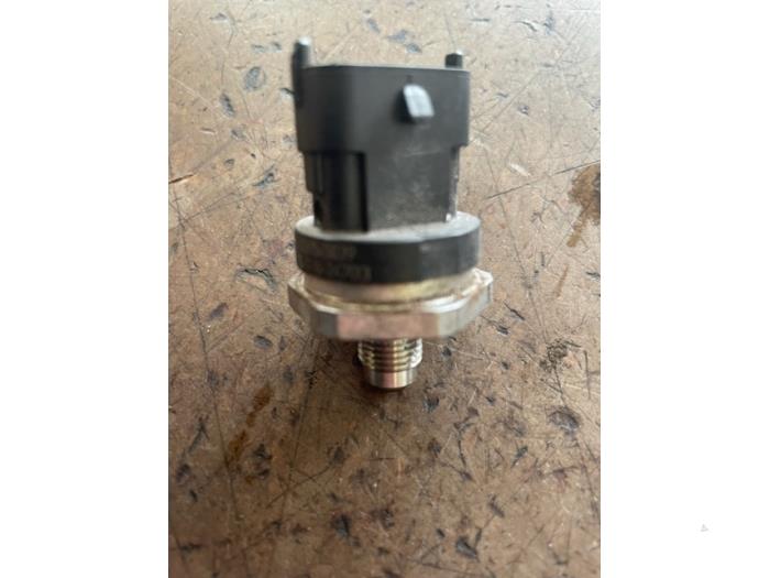 Gebruikte Druksensor Ford Fiesta 6 (JA8) 1.0 EcoBoost 12V 100 Prijs op aanvraag aangeboden door Bongers Auto-Onderdelen Zeeland