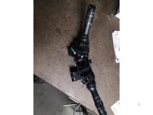 Gebruikte Combischakelaar Stuurkolom Toyota Yaris III (P13) 1.5 16V Hybrid Prijs op aanvraag aangeboden door Bongers Auto-Onderdelen Zeeland