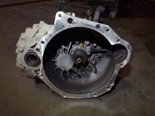 Gebruikte Versnellingsbak Hyundai Veloster 1.6 T-GDI 16V Prijs op aanvraag aangeboden door Bongers Auto-Onderdelen Zeeland