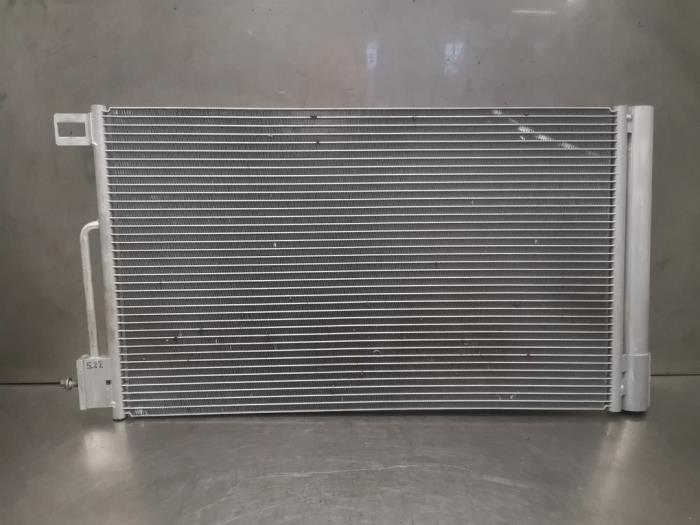Gebruikte Radiateur Airco Opel Corsa D 1.0 Prijs op aanvraag aangeboden door Bongers Auto-Onderdelen Zeeland