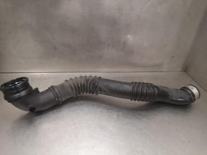 Gebruikte Intercooler Buis BMW X1 (E84) sDrive 20i 2.0 16V Twin Power Turbo Prijs op aanvraag aangeboden door Bongers Auto-Onderdelen Zeeland
