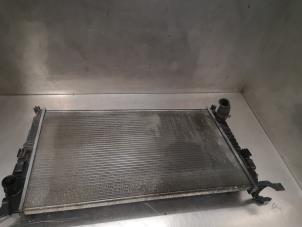 Gebruikte Radiateur Dacia Duster (HS) 1.5 dCi Prijs op aanvraag aangeboden door Bongers Auto-Onderdelen Zeeland