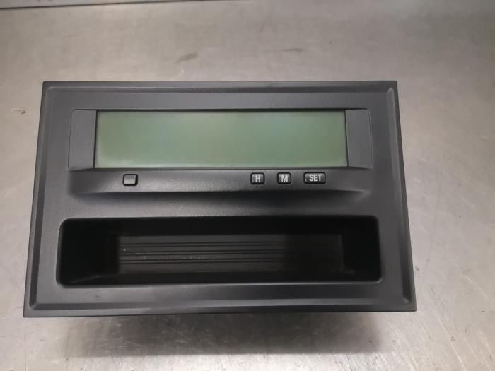Gebruikte Display Interieur Mitsubishi Grandis Prijs op aanvraag aangeboden door Bongers Auto-Onderdelen Zeeland