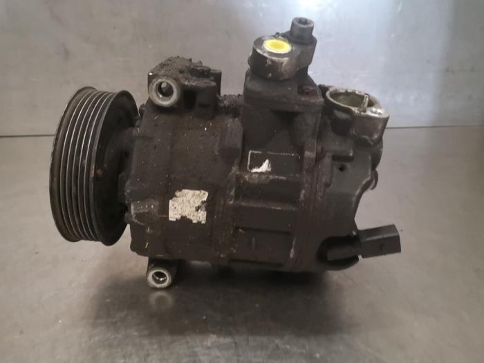 Gebruikte Pomp Airco Volkswagen Golf V (1K1) 1.6 FSI 16V Prijs op aanvraag aangeboden door Bongers Auto-Onderdelen Zeeland