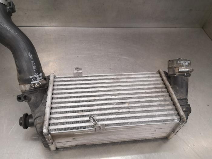 Gebruikte Intercooler Hyundai i20 (GBB) 1.1 CRDi VGT 12V Prijs op aanvraag aangeboden door Bongers Auto-Onderdelen Zeeland