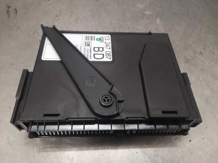 Gebruikte Bodycontrol Module Opel Meriva (A) 1.6 16V Prijs op aanvraag aangeboden door Bongers Auto-Onderdelen Zeeland