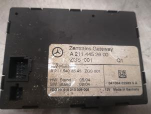 Gebruikte Gateway module Mercedes CLS (C219) 500 5.0 V8 24V Prijs op aanvraag aangeboden door Bongers Auto-Onderdelen Zeeland