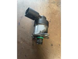 Brandstofpomp module van een BMW X3 (E83) 3.0d 24V 2007