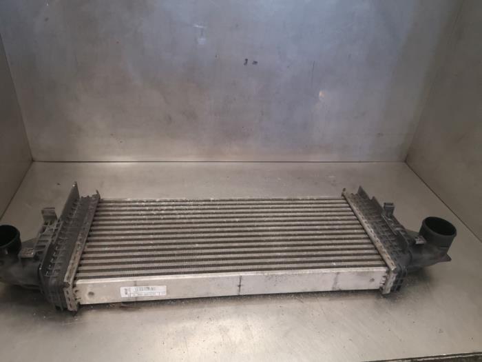 Gebruikte Intercooler Mercedes ML II (164/4JG) 3.0 ML-320 CDI 4-Matic V6 24V Prijs op aanvraag aangeboden door Bongers Auto-Onderdelen Zeeland