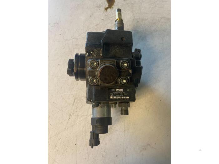 Gebruikte Dieselpomp Landrover Freelander II 2.2 td4 16V Prijs op aanvraag aangeboden door Bongers Auto-Onderdelen Zeeland