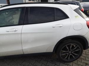 Gebruikte Portier 4Deurs links-achter Mercedes GLA (156.9) 2.2 220 CDI 16V Prijs op aanvraag aangeboden door Bongers Auto-Onderdelen Zeeland