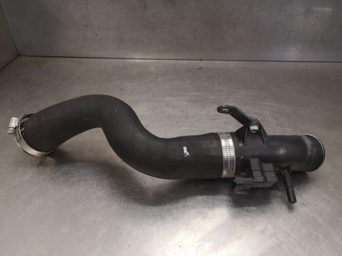 Gebruikte Turboslang Ford Focus 3 1.0 Ti-VCT EcoBoost 12V 100 Prijs op aanvraag aangeboden door Bongers Auto-Onderdelen Zeeland