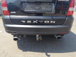 Gebruikte Achterbumper Ssang Yong Rexton 2.7 Xdi RX270 XVT 16V Prijs op aanvraag aangeboden door Bongers Auto-Onderdelen Zeeland