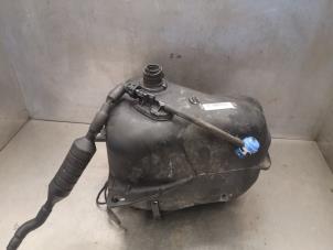 Gebruikte Adblue tank Volkswagen Crafter 2.0 TDI 16V Prijs op aanvraag aangeboden door Bongers Auto-Onderdelen Zeeland