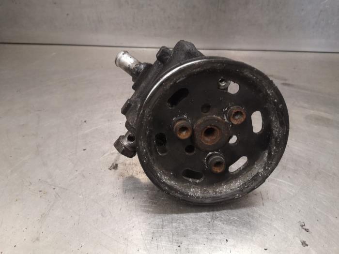 Gebruikte Pomp Servo Audi A4 Avant (B7) 2.0 TDI 16V Prijs op aanvraag aangeboden door Bongers Auto-Onderdelen Zeeland