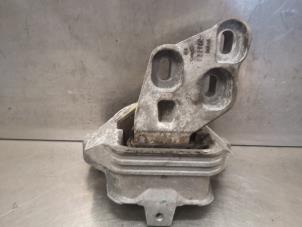 Gebruikte Motorrubber Mercedes A (W176) 1.6 A-180 16V Prijs op aanvraag aangeboden door Bongers Auto-Onderdelen Zeeland