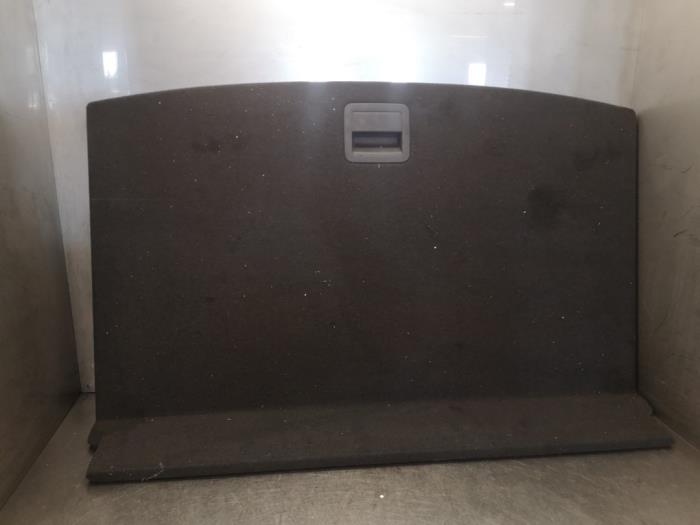 Vloerplaat bagageruimte van een Volkswagen Golf VII (AUA) 1.6 TDI 16V 2014