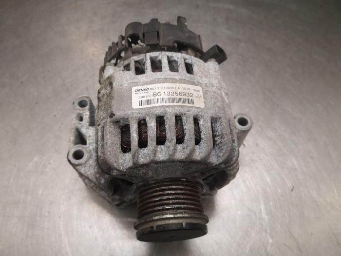 Gebruikte Alternator Opel Corsa D 1.3 CDTi 16V ecoFLEX Prijs op aanvraag aangeboden door Bongers Auto-Onderdelen Zeeland