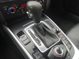 Gebruikte Selectiehendel automaat Audi A5 (8T3) 3.2 FSI V6 24V Quattro Prijs op aanvraag aangeboden door Bongers Auto-Onderdelen Zeeland