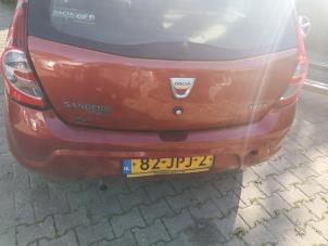 Gebruikte Achterklep Dacia Sandero I (BS) 1.2 16V Prijs op aanvraag aangeboden door Bongers Auto-Onderdelen Zeeland