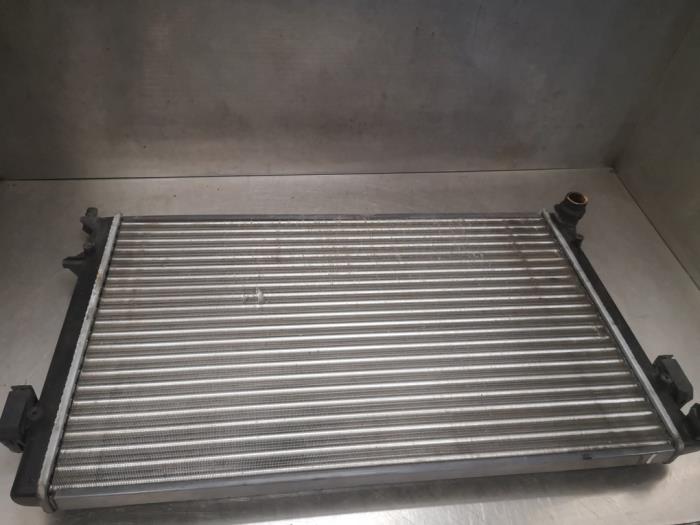Gebruikte Radiateur Volkswagen Touran (1T1/T2) 2.0 Ecofuel Prijs op aanvraag aangeboden door Bongers Auto-Onderdelen Zeeland