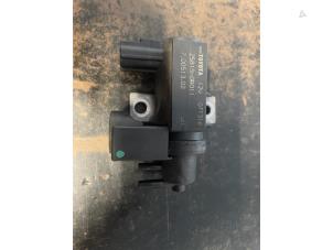 Gebruikte Overdrukklep Turbo Toyota Corolla Verso (R10/11) 2.2 D-4D 16V Prijs op aanvraag aangeboden door Bongers Auto-Onderdelen Zeeland