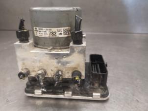 Gebruikte ABS Pomp Hyundai Kona (OS) 1.0 T-GDI 12V Prijs op aanvraag aangeboden door Bongers Auto-Onderdelen Zeeland