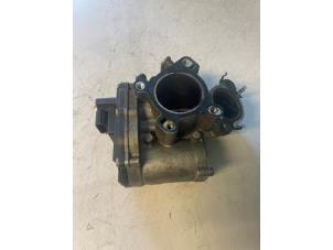 Gebruikte EGR Klep Renault Trafic New (FL) 2.0 dCi 16V 115 Prijs op aanvraag aangeboden door Bongers Auto-Onderdelen Zeeland